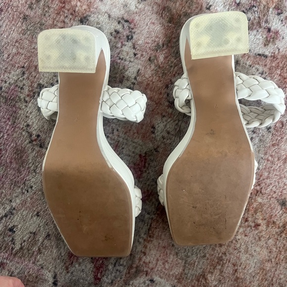 Jeffrey Campbell white heels - Picture 4 of 4